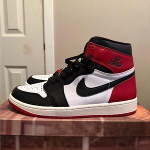 NIKE AIR JORDAN 1 HIGH RETRO